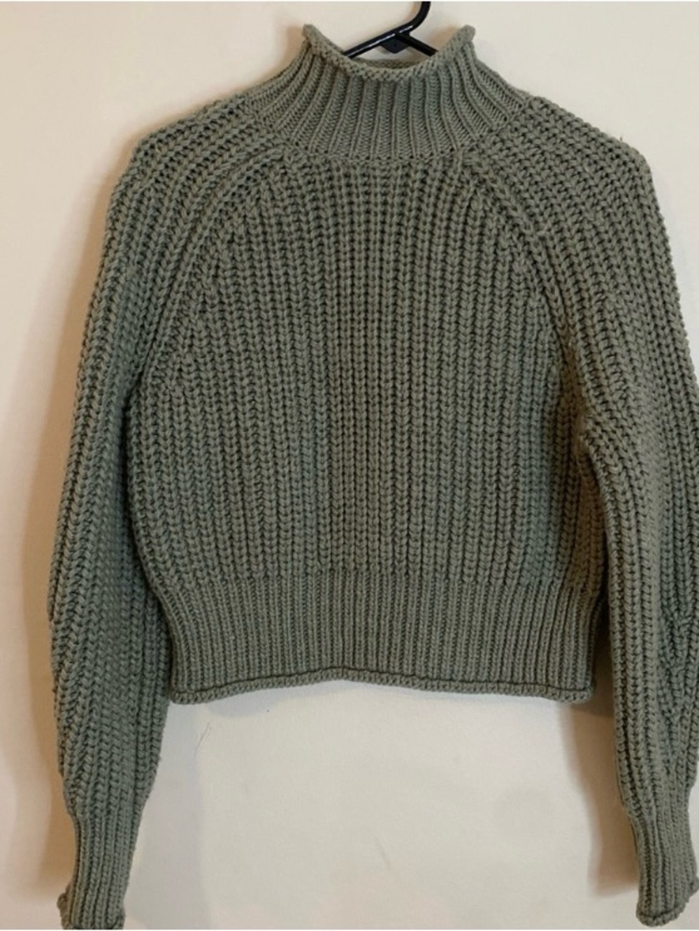 H&M Chunky Mock Neck Knit Sweater in Sage Green oversized